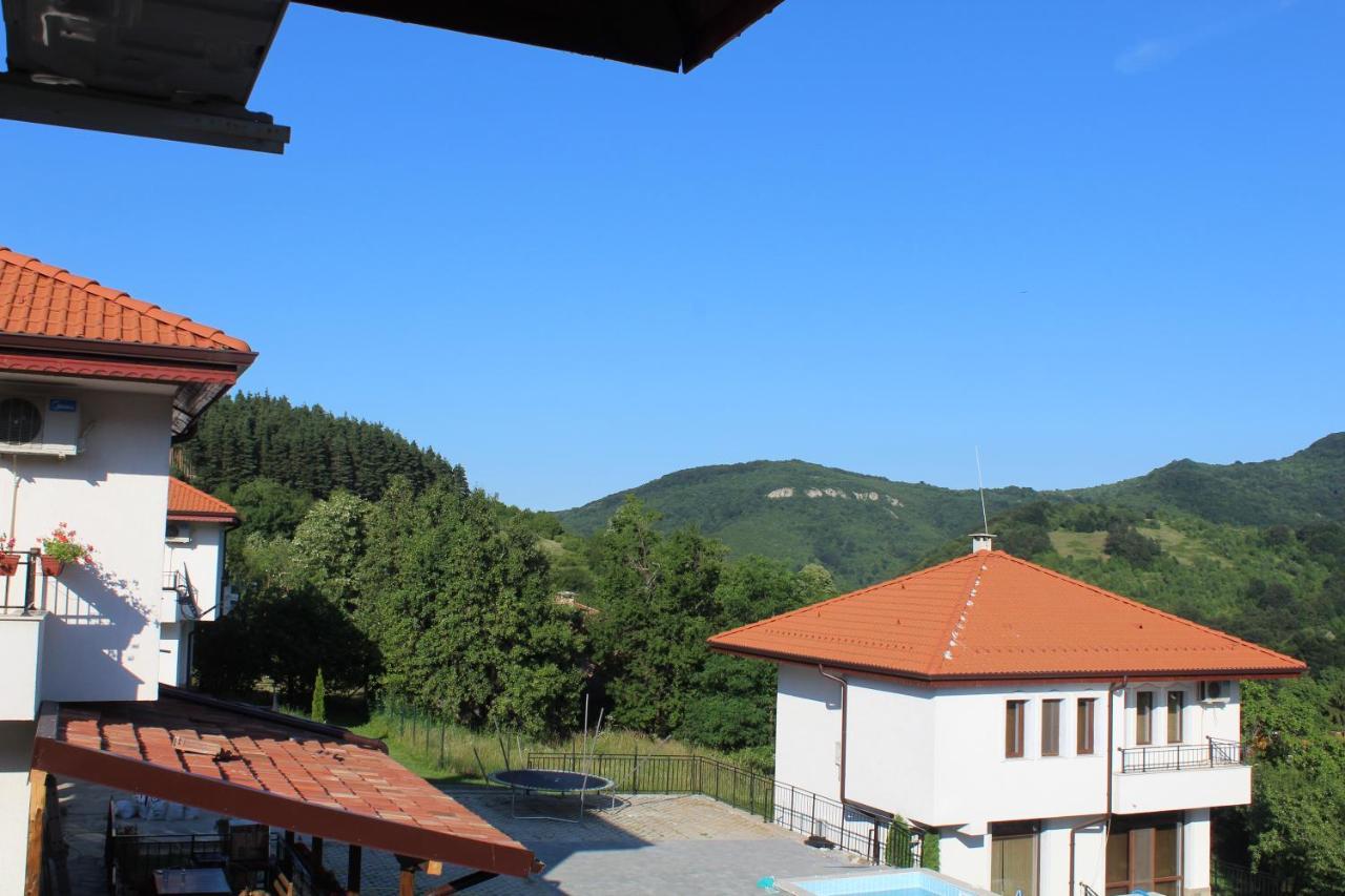 Бадевски Рай- Къща София Veliko Tarnovo Exterior photo